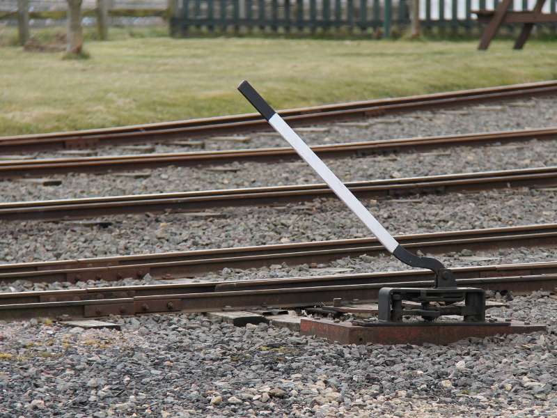 Train Track Switcher Specifications and Components