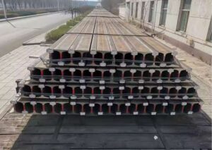 Distance Between Railway Track