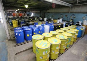 Hazardous Waste Facilities Corrosion-resistant Clips for Cranes in Chemical-laden Environments